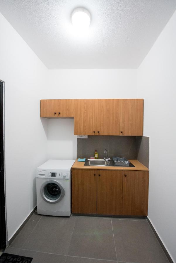 Central Luxury Studios Ayia Napa Exteriör bild